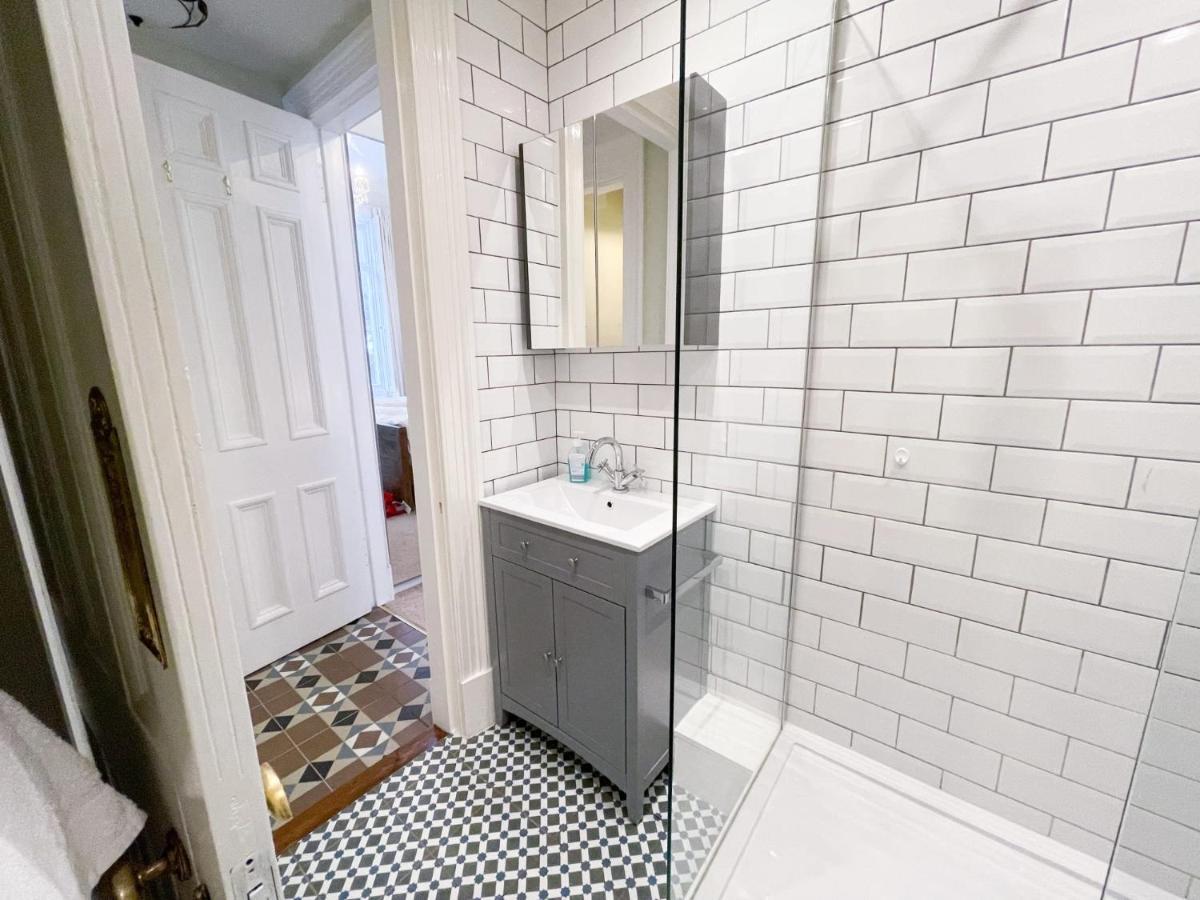 Apartment 1 Bed Character Filled
