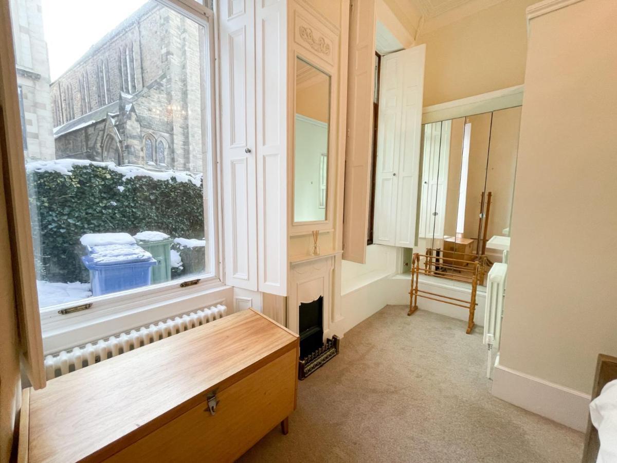 1 Bed Character Filled *